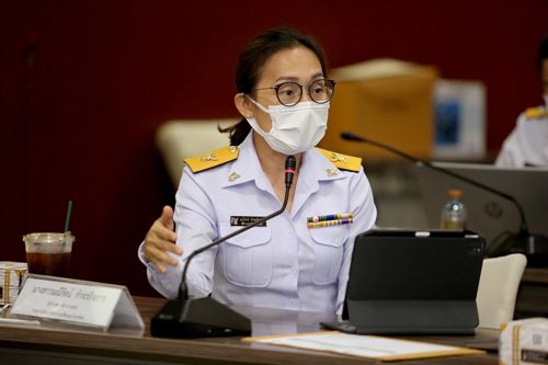 กสทช. ขอสื่อมวลชนเป็นแบบอย่างสังคม หลัง ศบค.ไฟเขียวถอดหน้ากากอนามัยระหว่างถ่ายทำรายการโทรทัศน์
