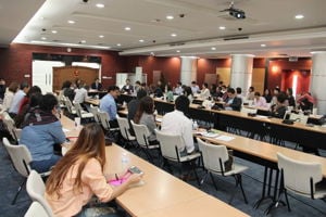 การ ประชุมรับฟังความคิดเห็นกลุ่มย่อย (Focus group) แนวทางในการส่งเสริมความเป้นกลางด้านข้อมูลเพื่อให้เกิดความเท่าเทียมกันในการแข่งขัน